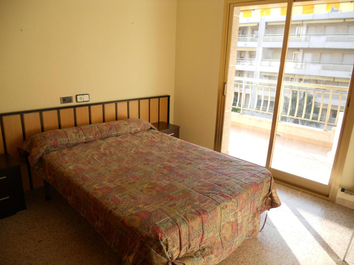 Apartamentos Indasol Salou Esterno foto