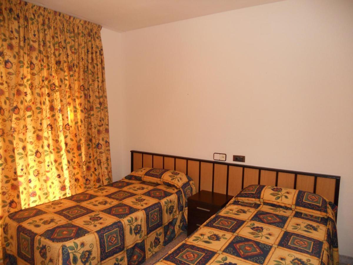 Apartamentos Indasol Salou Esterno foto