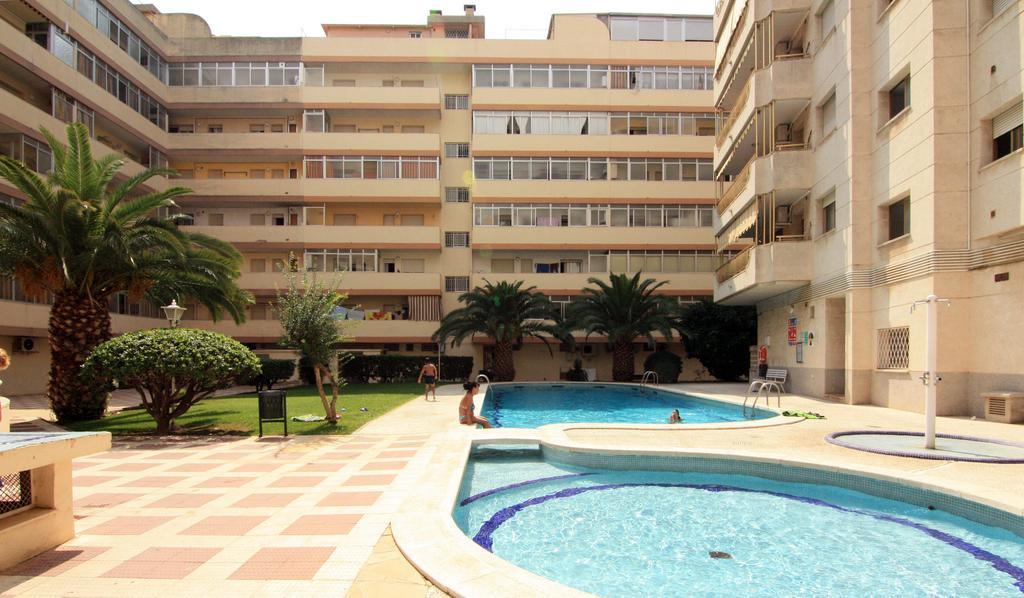 Apartamentos Indasol Salou Esterno foto